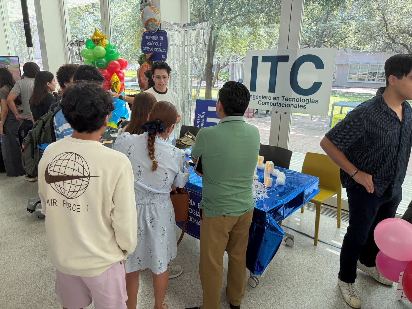 Stand de ITC en Explora Ingenierías